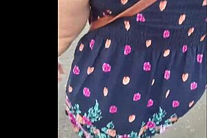 Accidental stepdaughter text leads to milf licking hairy wet beaver in fetish sex 😏