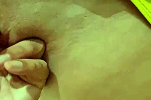 Alineflavio’s Blonde Milf Fetish Clip Stirs Deep Cravings