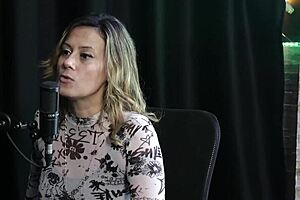 ex bbb shares how she started content despite brother's disapproval and women's prejudices - angelica morango on sheer red