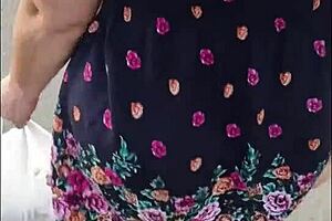 Accidental stepdaughter text leads to milf licking hairy wet beaver in fetish sex 😏