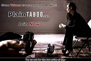 Dos nerds gordos hacen creampie en coño de milf casada por turnos