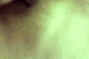 This mature Colombian mama was just squirting like crazy over WhatsApp last night.