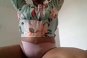 milf invites daddy to explore body and massage juicy pussy.
