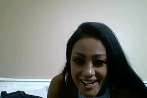 Massive Dildos Stretch Luscious Maxine X Wide Open