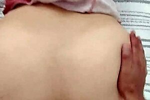 I’m banging my hot Latina follower in bedroom!