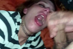 Amateur wife sucks cock deepthroat and gets facial cumshot