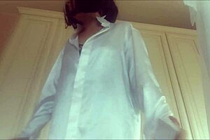 Stepmommy, so YOUNG 18+ and KIND, gets naughty!