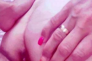 Passive wife participates in amateur homemade video