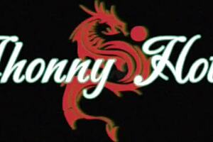 Latina Milf Masseur Gives Intense Handjob Until Cum Explosion