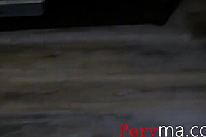 Ne morem upreti mačehi v novi lingerie, moram jo imeti zdaj, takšna sladka cougar!