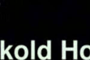 BBW nympho wakes tenants for hot threesome?