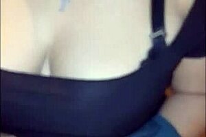 Boldly Harassing Mature Venezuelan with Big Tits in Lima Streets