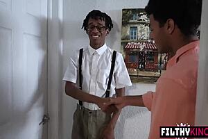 slimthick vic stepson putting her on the market