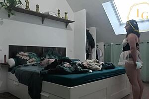 why is lexie grants such a sexy chubby maid?