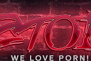 Blonde-Milf-Cherie-Deville-Gets-Her-Pussy-Licked-And-Fucked-720p-Tube-Xvideos