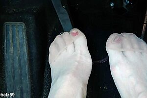 i pump in birkenstocks during car ride