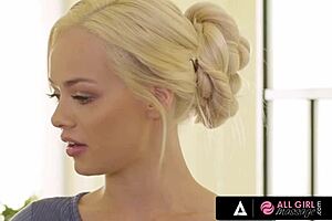 i love cute blonde elsa jean's milf massage skills