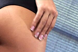 บลอนด์สาวหน้าอกใหญ่ตอนเซ็กส์ก้น