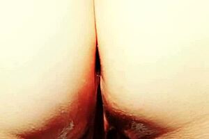 Maturemons fingering and pussy play in the garden!