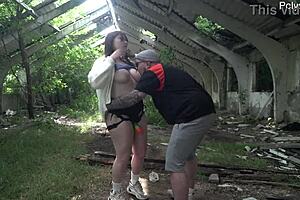 Hot public pegging session in sunny weather today