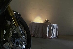 Milf In Golden High Heels Gets Licked And Fucked Hard