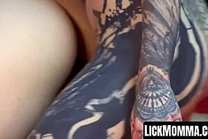 fat stepmom, craving that sweet pussy? let's lick!