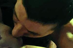 Driftwood And Barefoot Kontessa Perform Muff Diving On Shaved Pussy