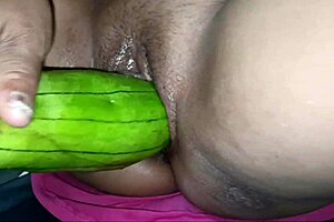 Amateur couple films steamy morning sex session