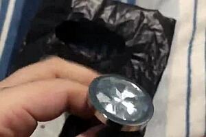 i'm angel lima masturbating with a plug in my ass at the mall