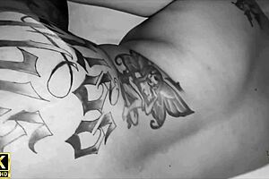 My ex girlfriend visit me, missin' cummin' in my dick with creampie.