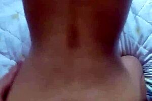 gimiendo de placer, me encanta follar con big ass y tits en lingerie 😍