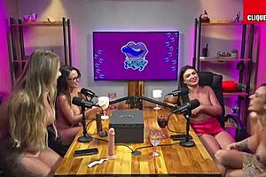 Blonde With Big Tits Sucks Brunette's Pussy