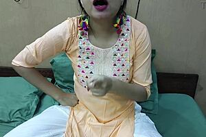 Indian stepmom bangs stepson in wild 2025 video!