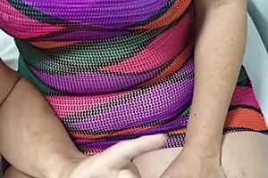 人妻大屁股骚逼webcam直播秀