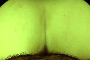 embarazando a milf con creampie