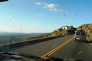 Volviendo De Vacaciones Un Amigo Nos Invita A Ver Como Coje La Puta Que Tiene En La Esquina De La Casa Trabajando