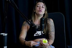 flor de damiana in group sex