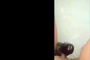 My shaved pussy and a nice dildo, I love playing with it