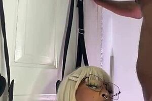 Mistress rides her man's face. Obedient slave does whatever she's told 😈 Full video on Xred