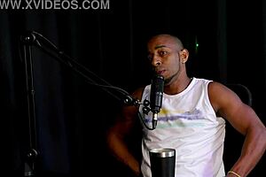 Tentou Trazer O Irmão Pro Pornô A Filha Nova Está Grávida Tem Cenas Que Não Faz E Os Fetiches - Negro Top Oficial Watch On Sheer Red