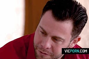 Blonde Swinger Milfs Dee Williams And Savannah Bond Trade Partners