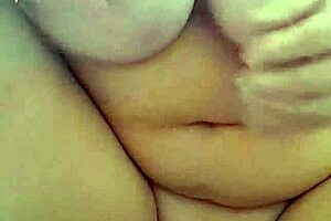 sexy blonde milf masturbates her big pussy