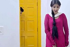 indian bhabhi hooks up with ex-boyfriend for steamy hotel banging