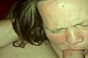 i love this cock sucking milf