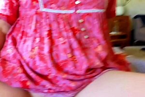 hey, wanna see my big plump meaty cunt spread wide open?