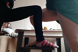 i'm a middle aged woman masturbating on chairs with a student, oh yeah