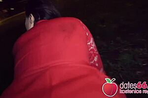 Curvy MILF Liz De Lane at the intersection for outdoor dates on dates66.com