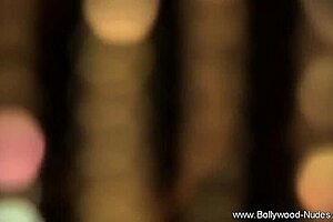 Does this sexy brunette milf have the body for love?