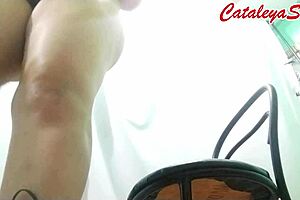 Big Ass Sasha In Green Dress Posing Sexily For Fans In Livestream Part 1 2