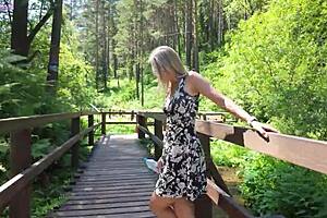 remote vibrator in park got sweet girl shakin’ with orgasm